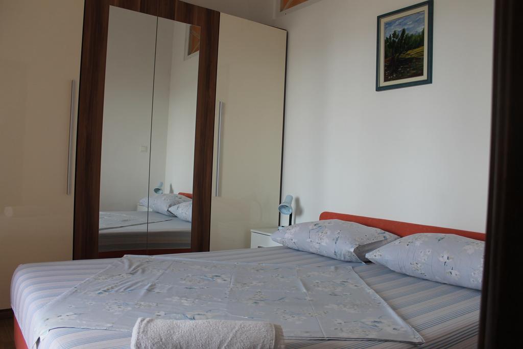 Apartment Nera Пула Екстериор снимка