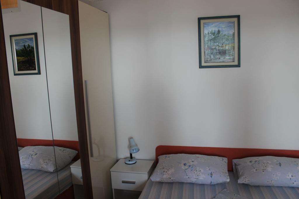 Apartment Nera Пула Екстериор снимка