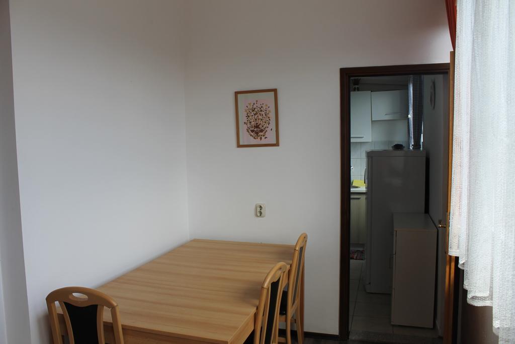 Apartment Nera Пула Екстериор снимка